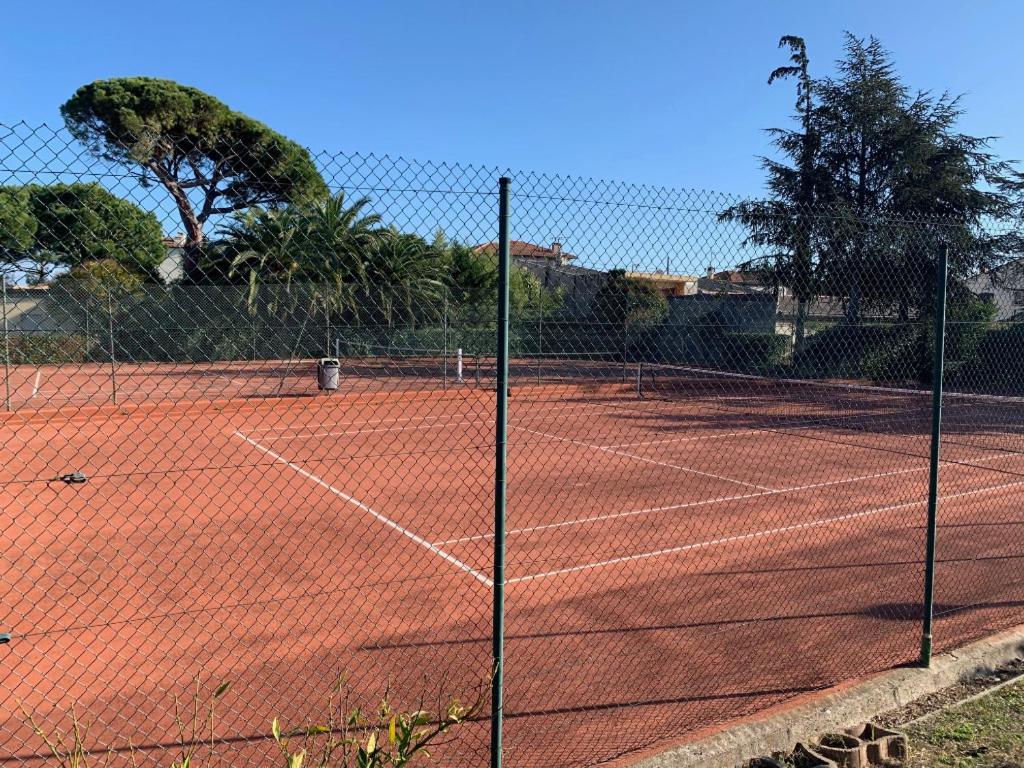 Antibes Secured Parc Velusine With Private Parking, Terrace, Pools And Tennis Courts. Extérieur photo